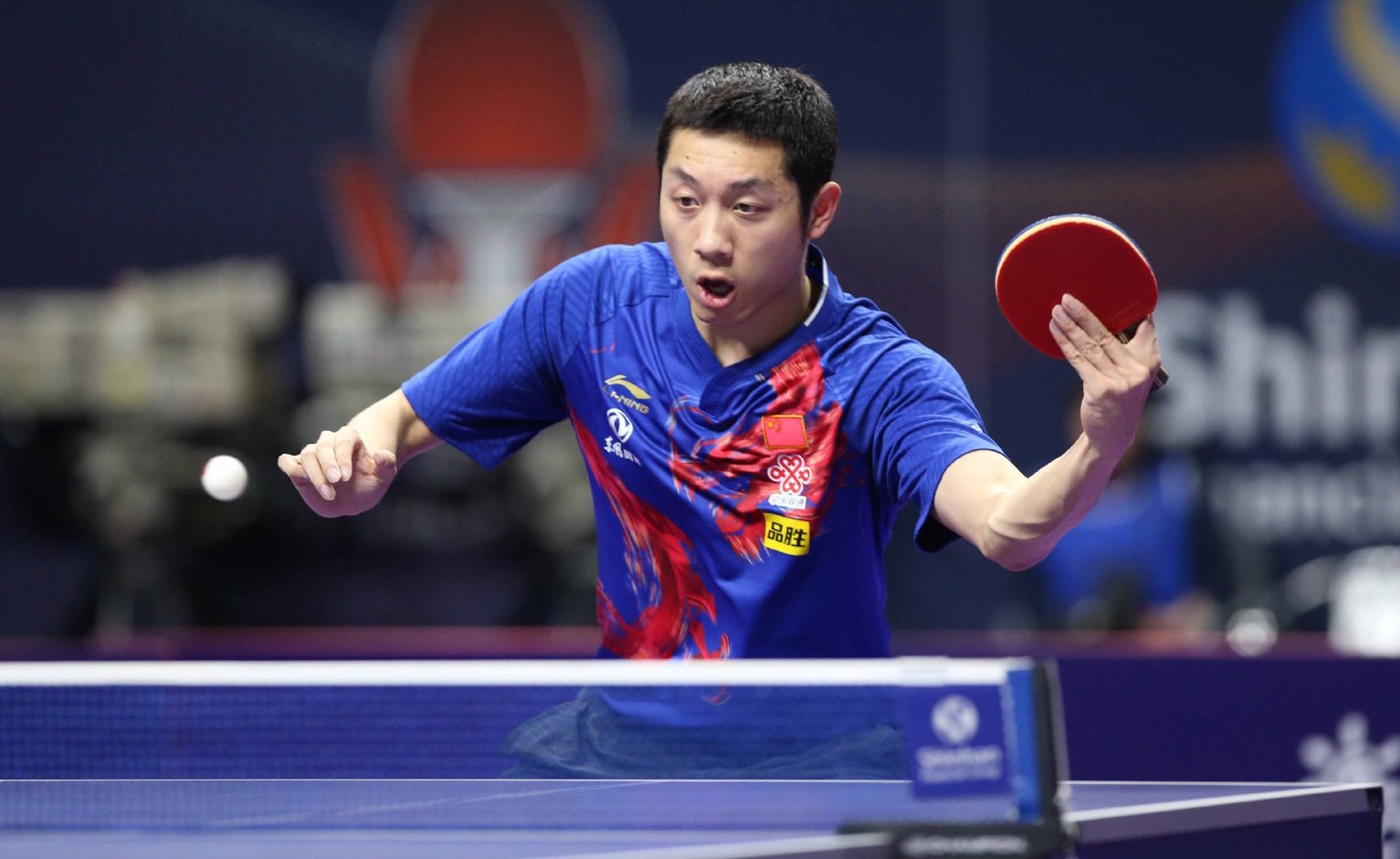 交错足以成 交错足以成