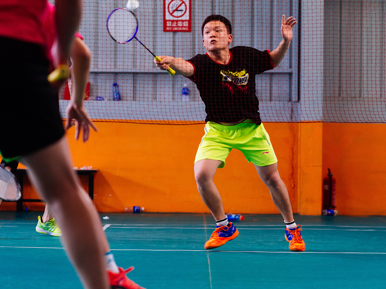 在一场充满 在一场充满