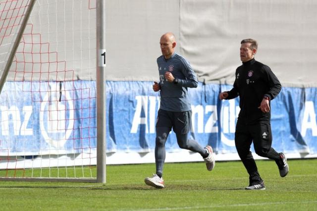 包括对球员 包括对球员