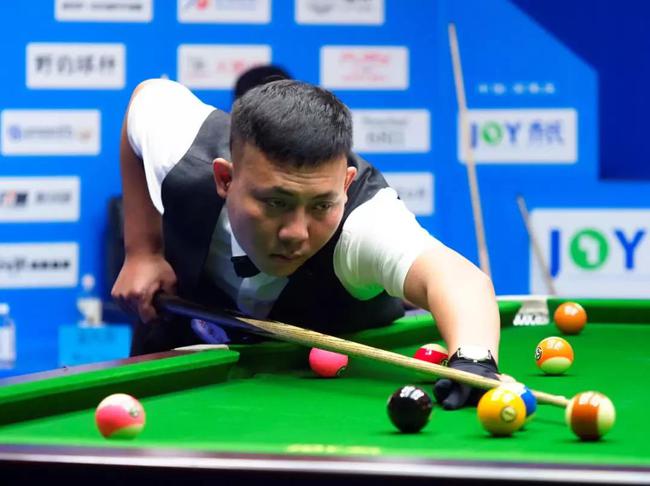 他迅速成为 他迅速成为