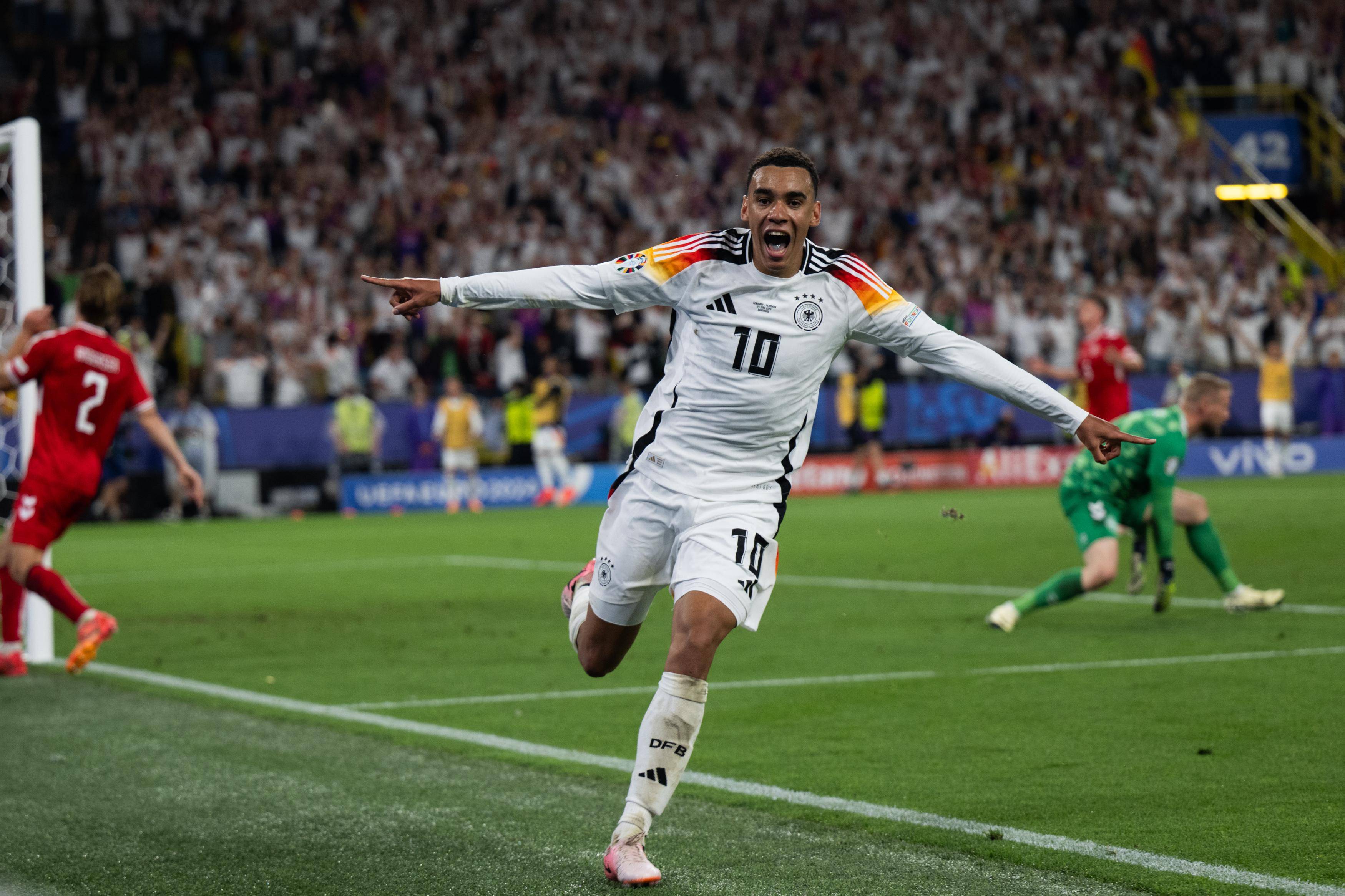 门度过了颇 门度过了颇